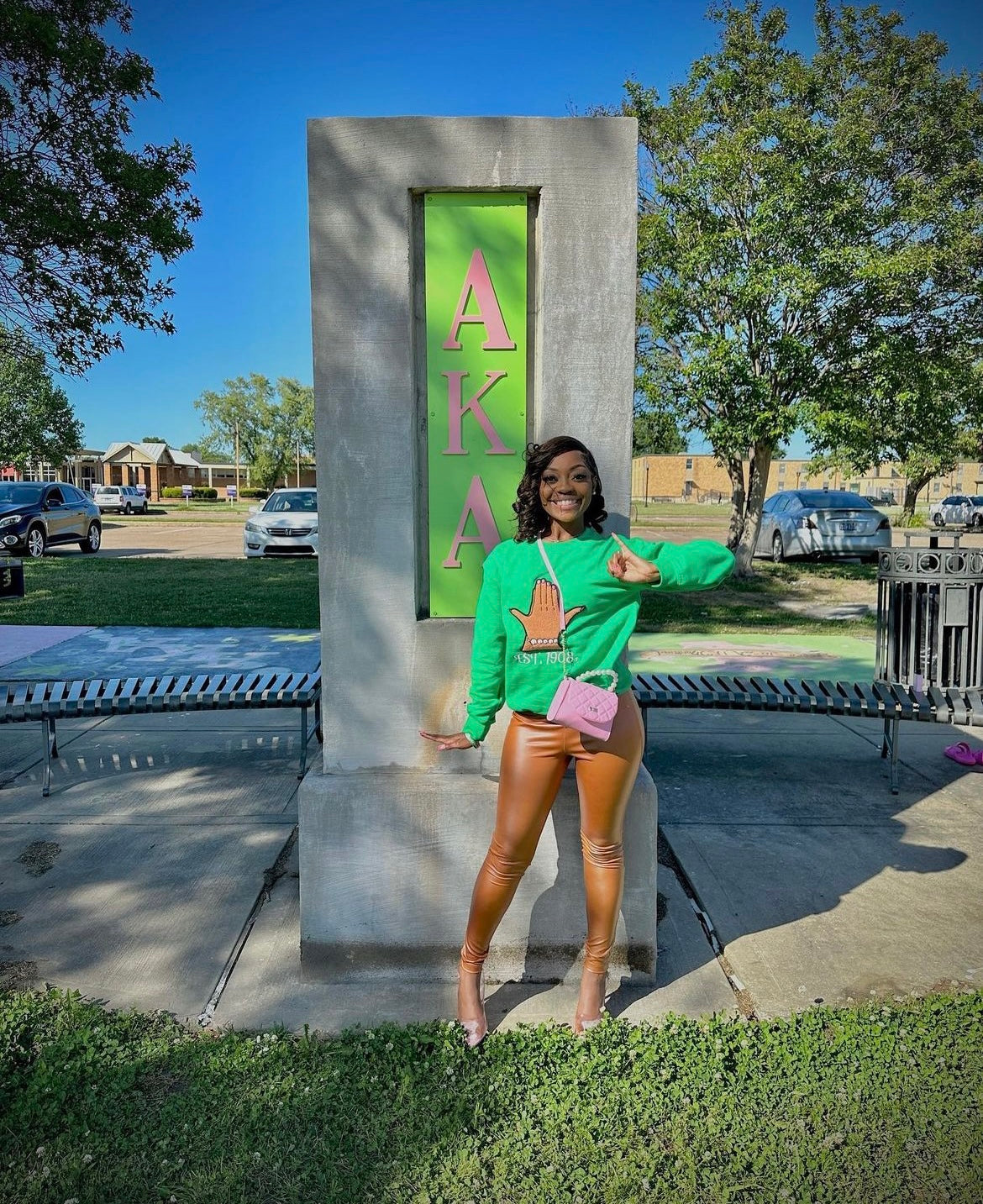 Ivy Hands Sweatshirt, Green