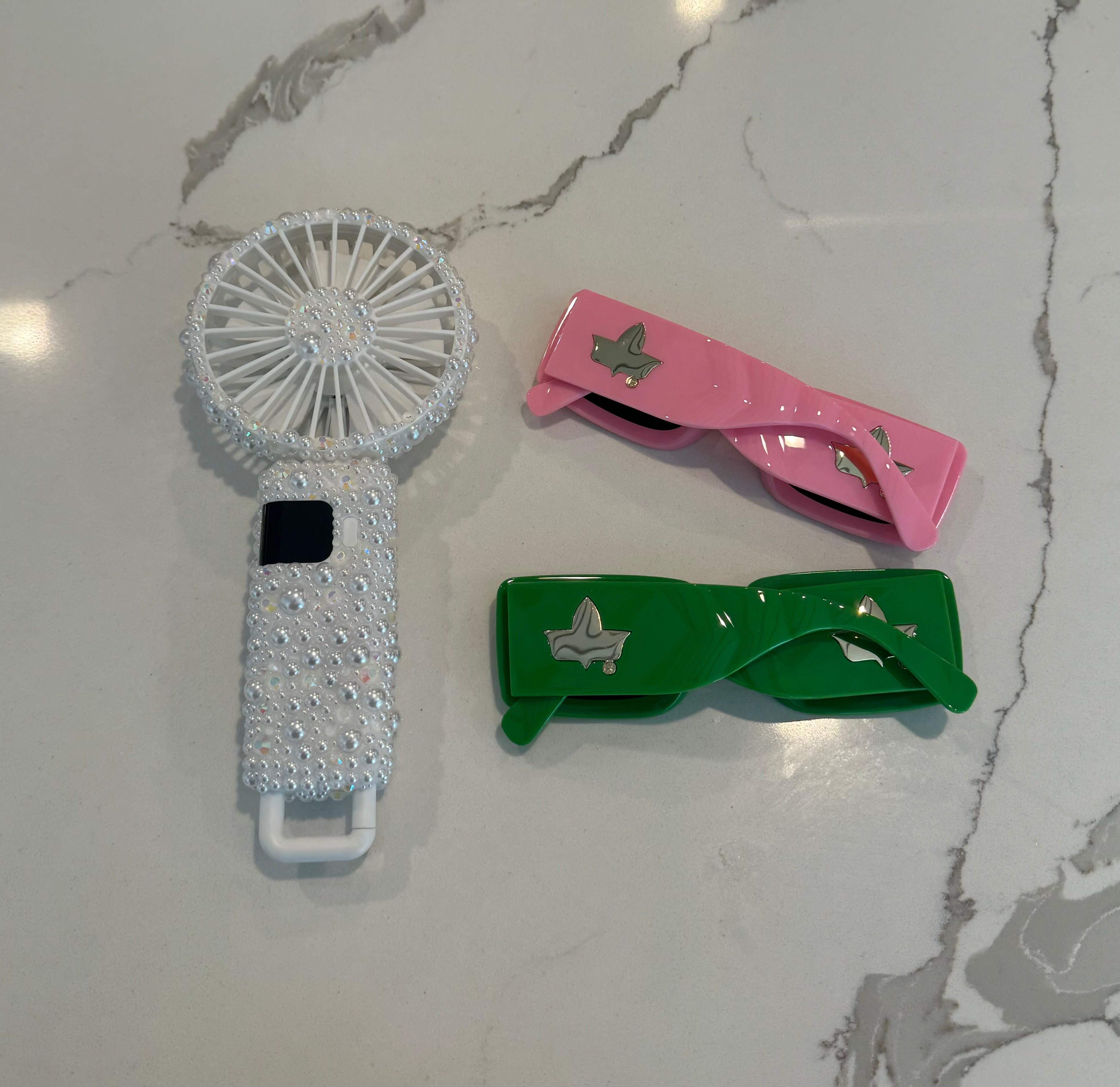 Pearl Handheld Rechargeable Fan, White