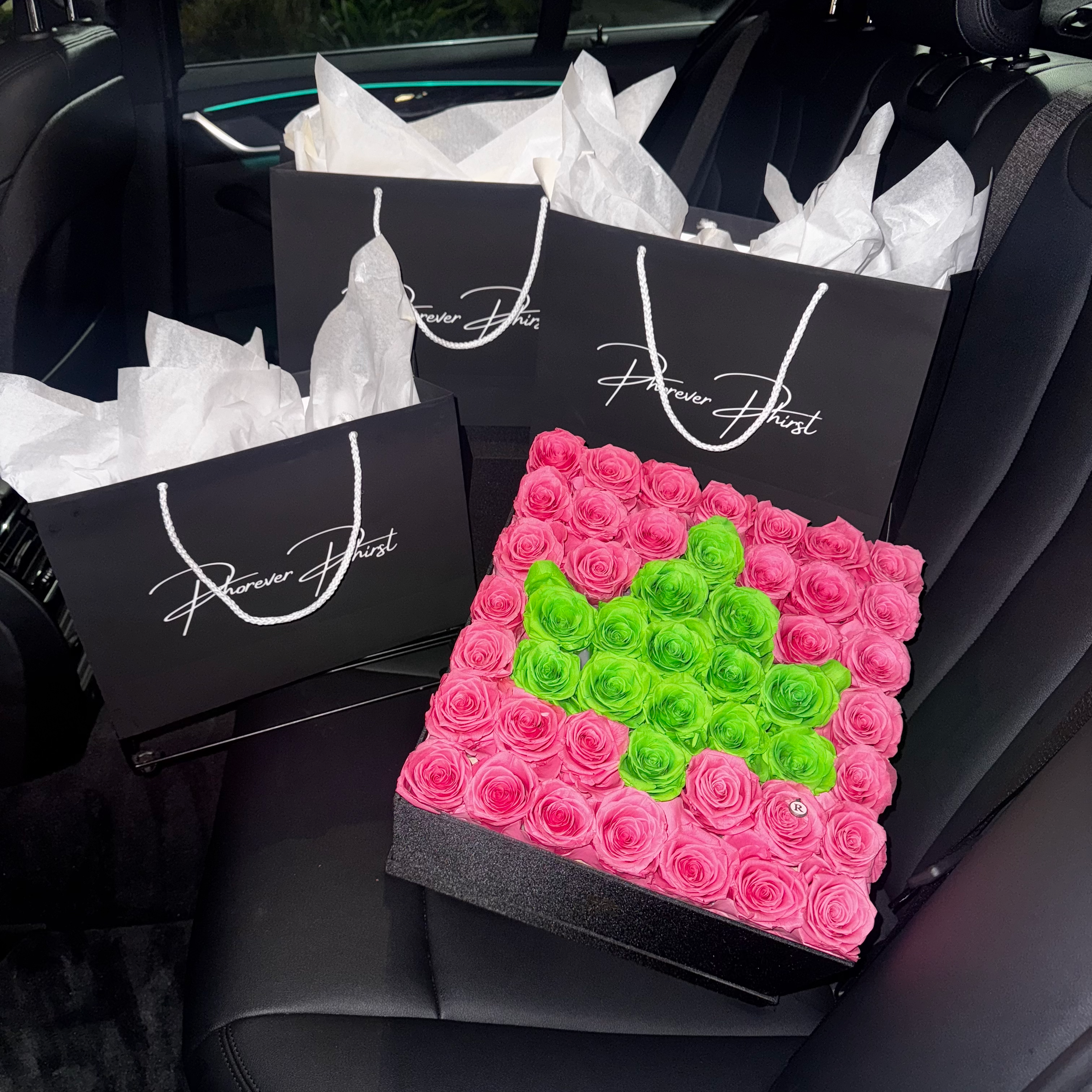 Ivy Leaf Phorever Roses – Preserved Luxury Arrangement (Lasts Up to 3 Years)