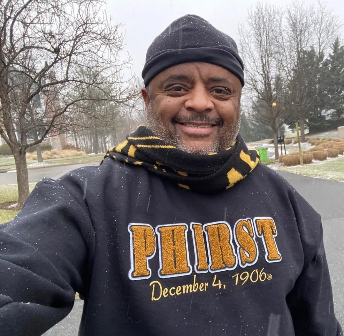 Phirst Sweatshirt, Black & Old Gold