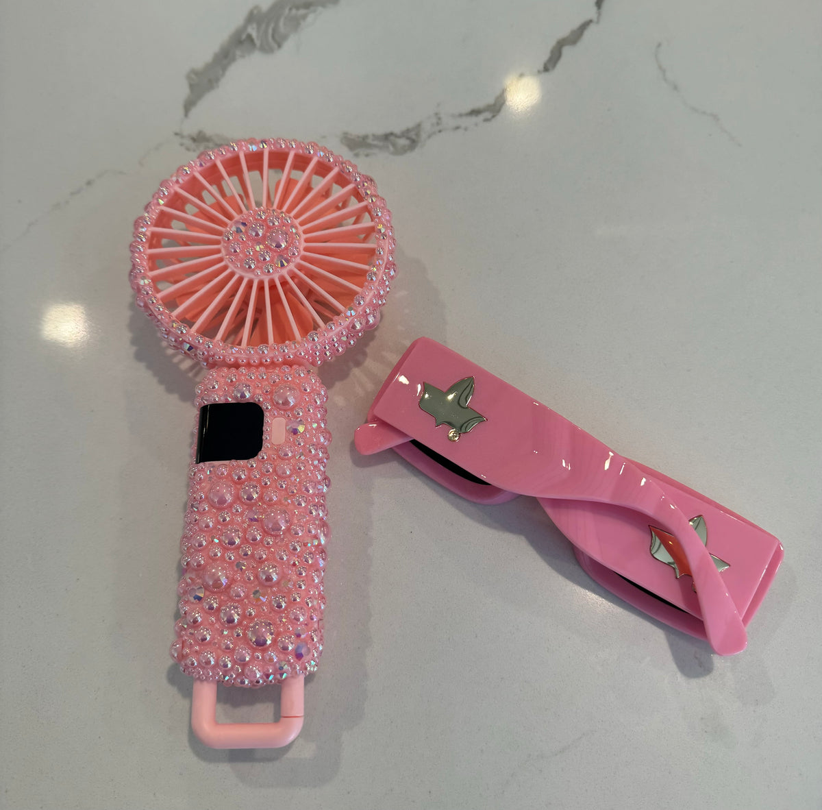 Pink Pvc Fan Pearl Handheld Rechargeable Fan, Pink